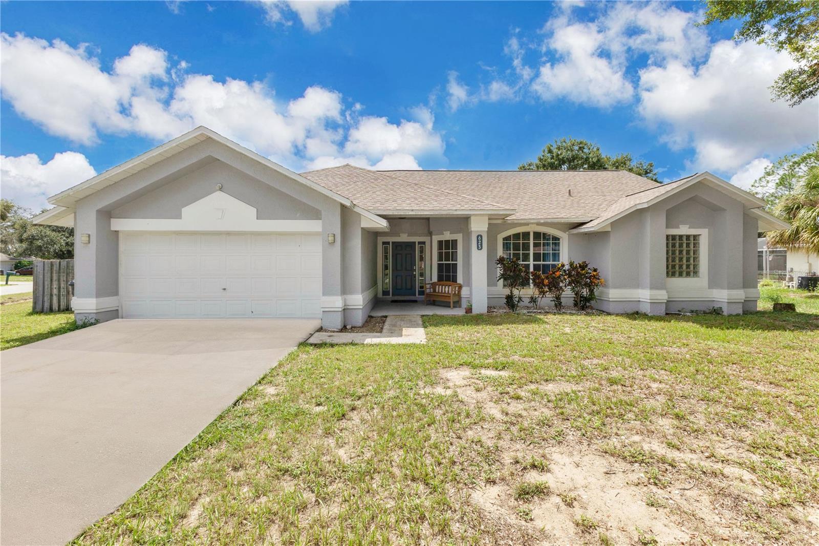 Photo of 623 Oakpark Loop