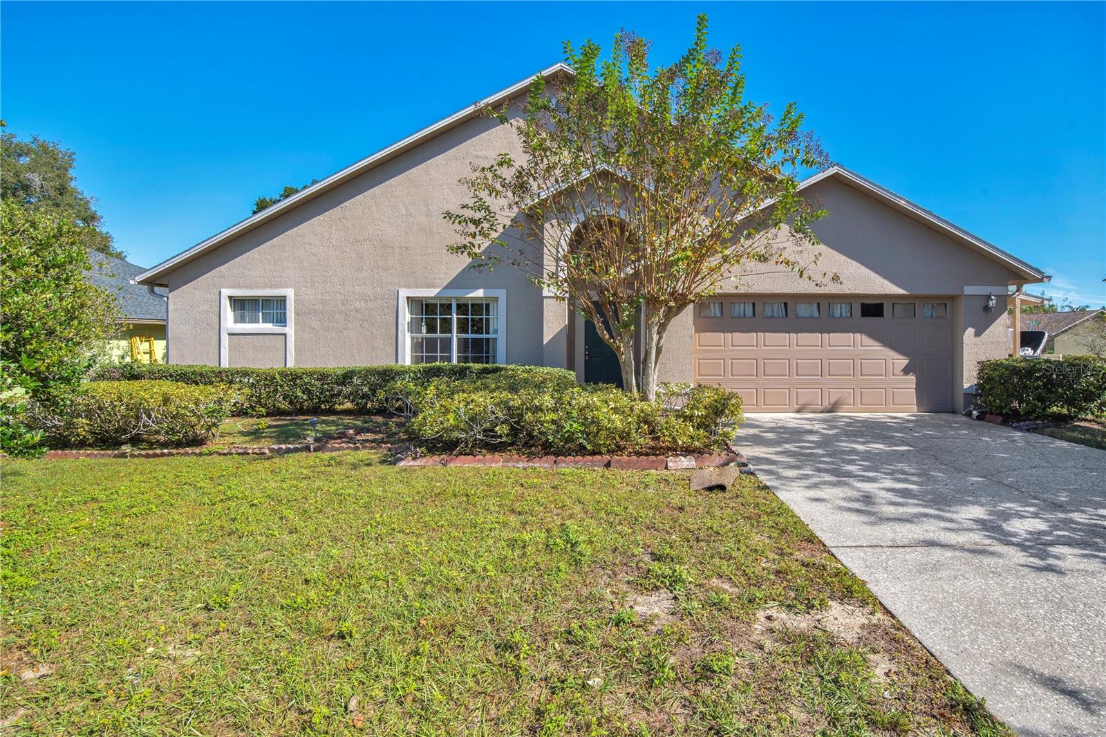Photo of 6019 Long Peak Dr