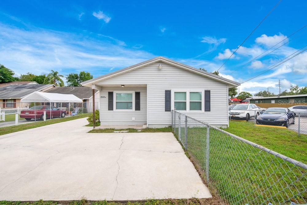 Photo of 2533 S Fern Creek Ave